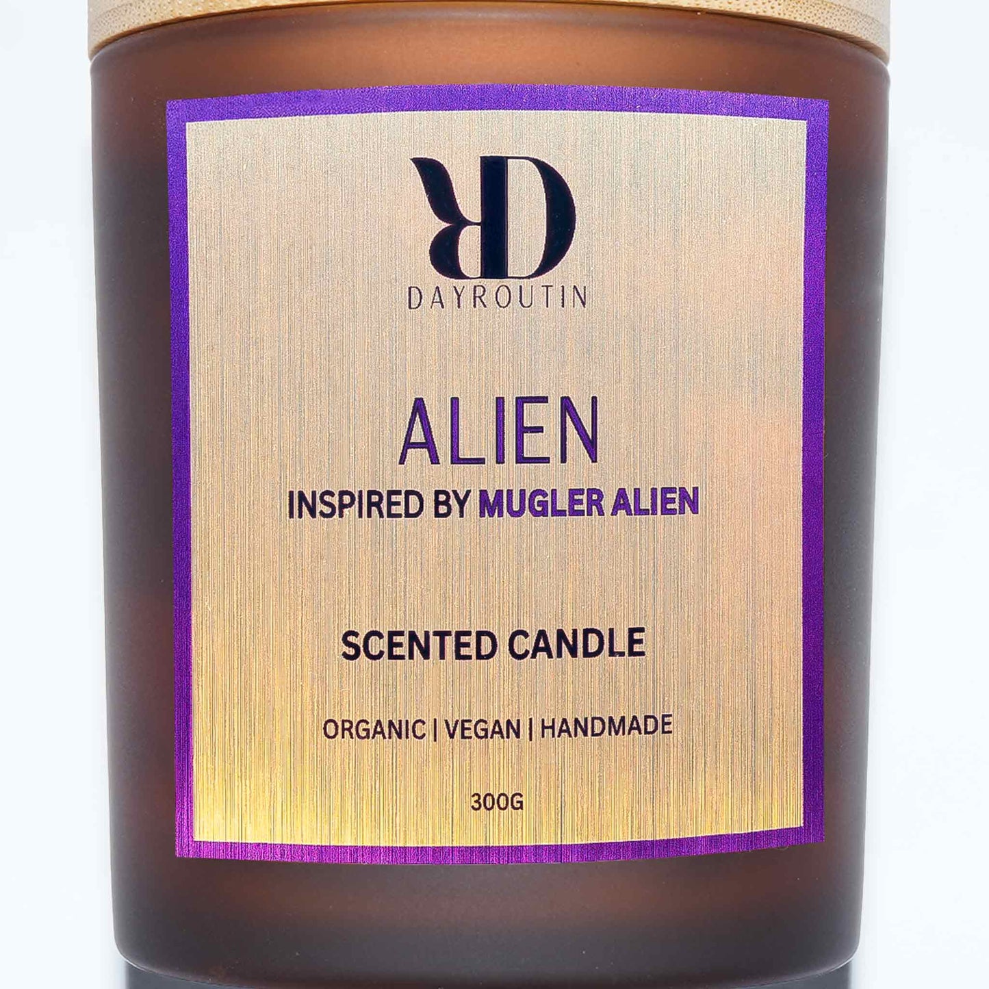 "Strong scented candle dupe for Thierry Mugler Alien fans"